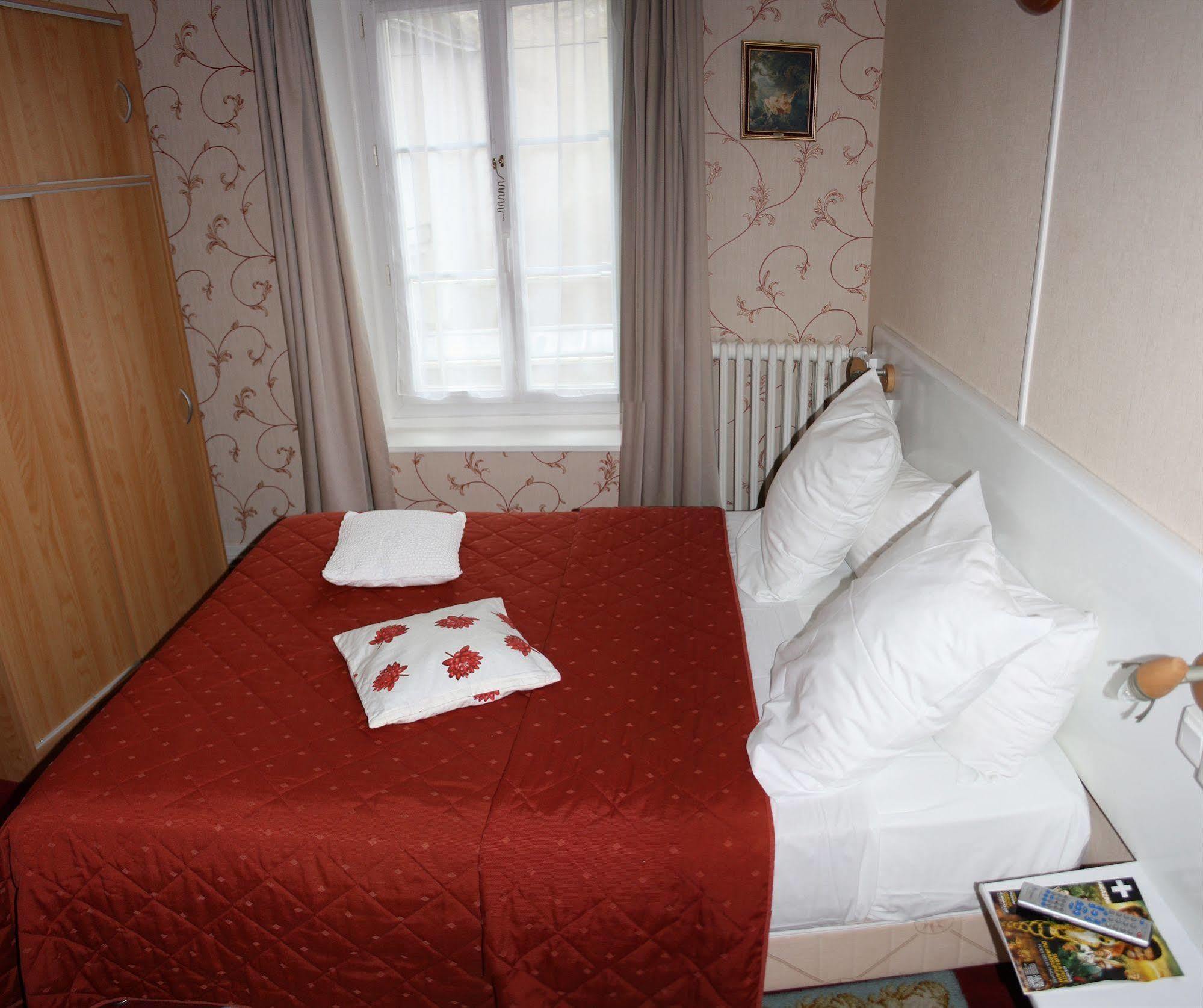 فندق Le Relais Des Templiers بوجُنسي المظهر الخارجي الصورة