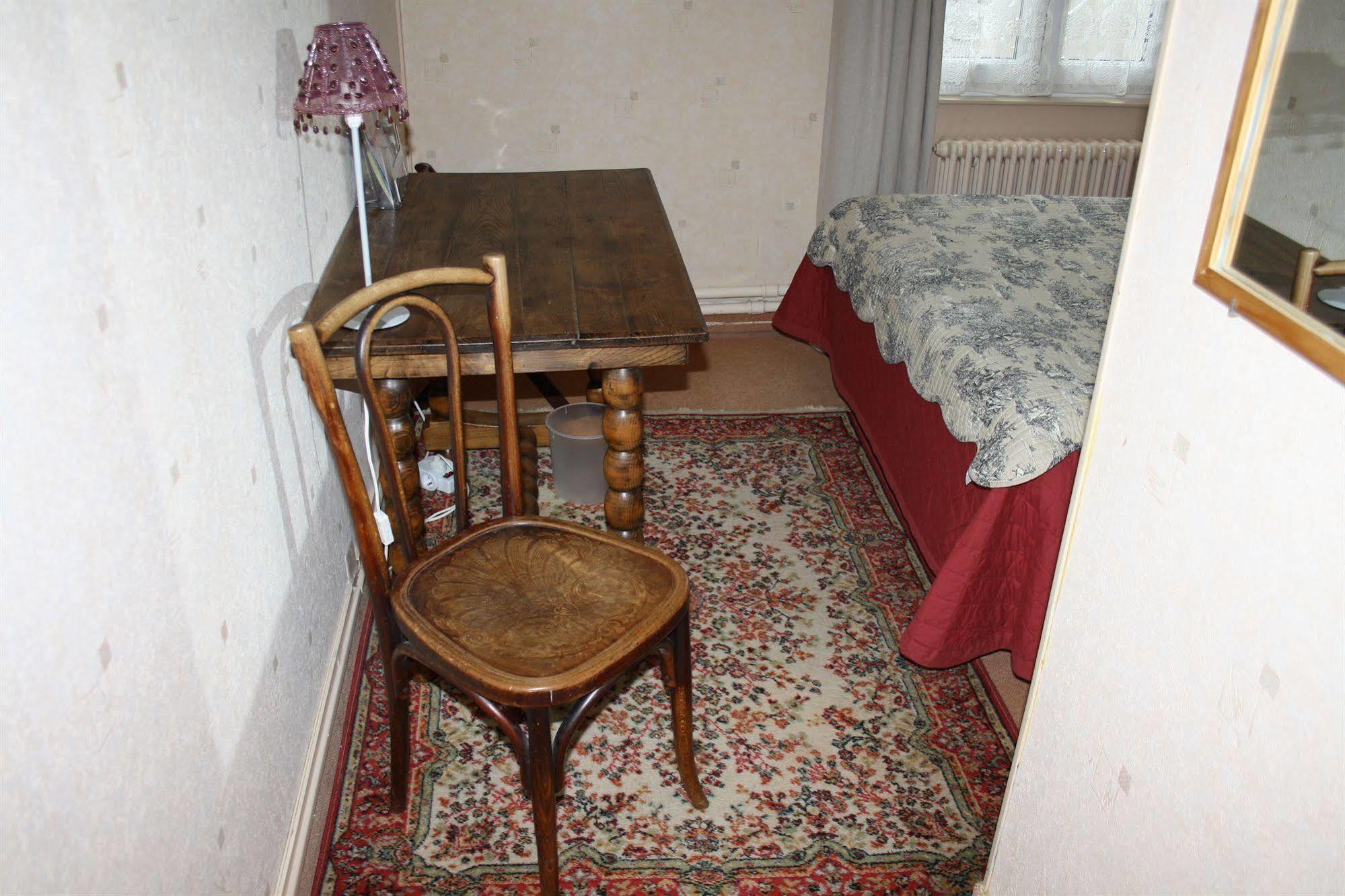 فندق Le Relais Des Templiers بوجُنسي المظهر الخارجي الصورة