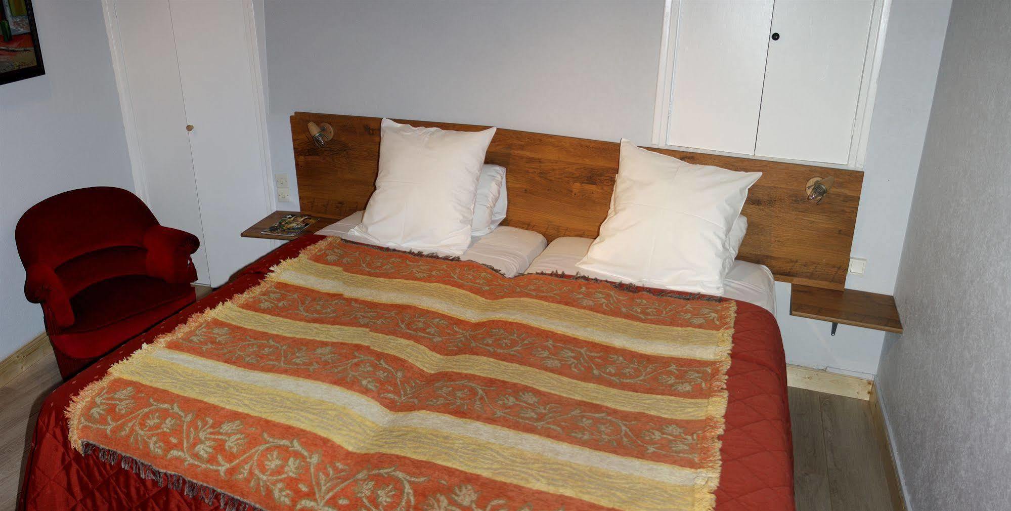 فندق Le Relais Des Templiers بوجُنسي المظهر الخارجي الصورة